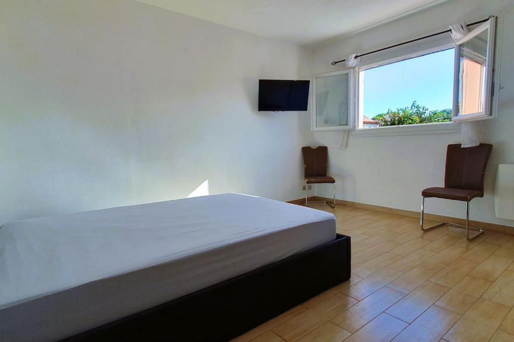 Villa H2O - Jacuzzi & Piscine Chauffee Le Barcarès Esterno foto